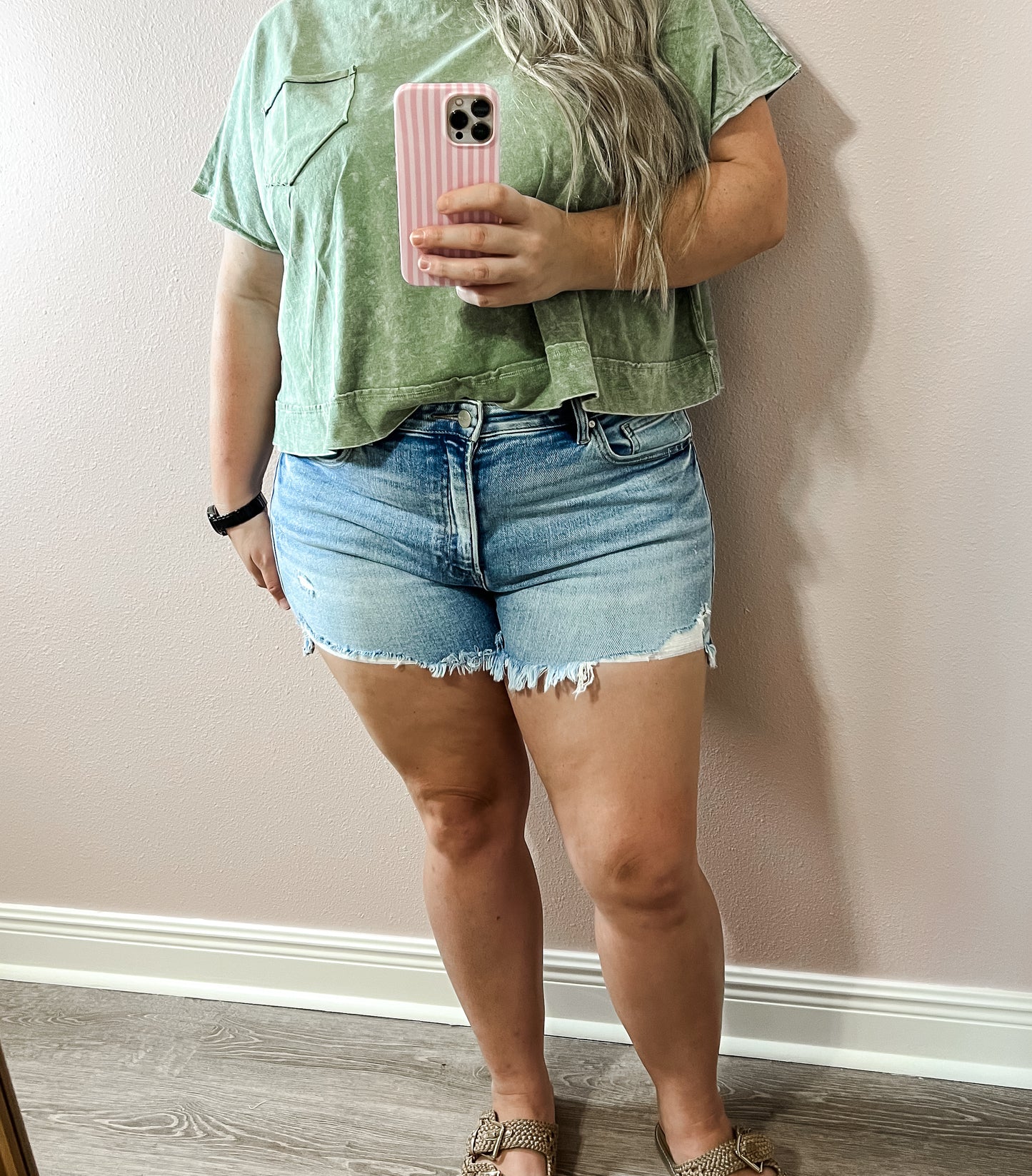 Lou Distressed High Rise Denim Shorts - Light Wash